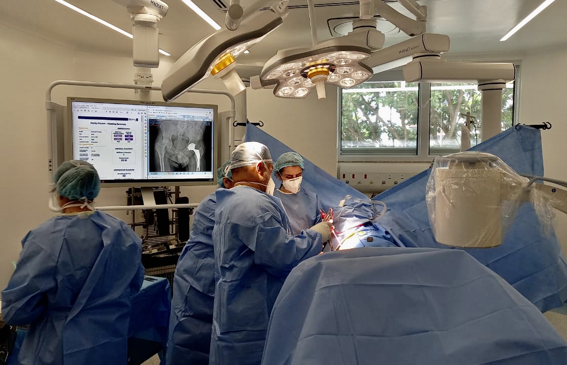 cirurgia de prótese de quadril