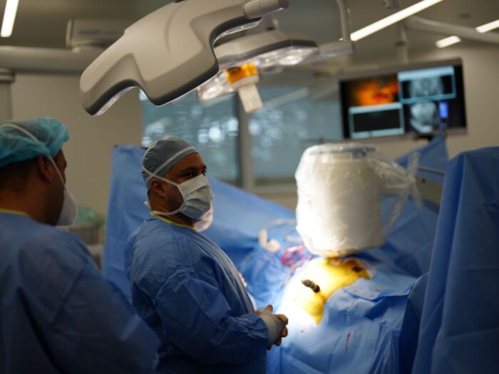 cirurgia de prótese de quadril via anterior